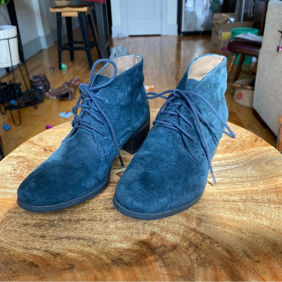 White Mountain | Seneca Chukka Boot | Blue Suede - Picture 3 of 9